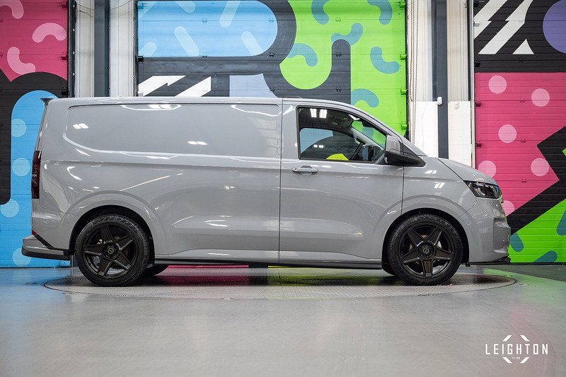Volkswagen Transporter 2.0 - Large 1