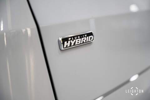 Ford Transit Custom 2.5 320 Duratec PHEV 232ps Limited Auto Double Cab - N6096