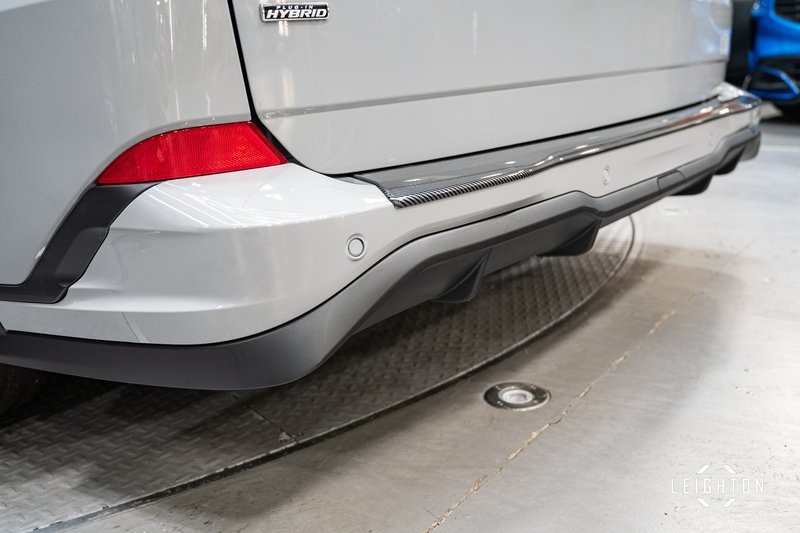 Ford Transit Custom 2.5 320 Duratec PHEV 232ps Limited Auto Double Cab - N6096