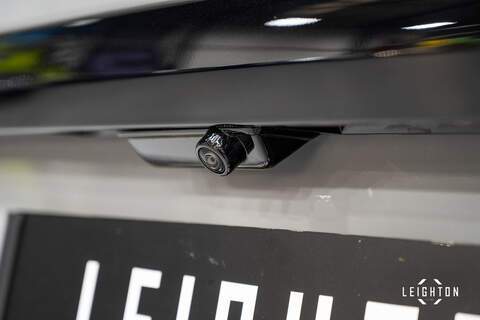 Ford Transit Custom 2.5 320 Duratec PHEV 232ps Limited Auto Double Cab - N6096