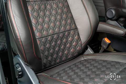 Ford Transit Custom 2.5 320 Duratec PHEV 232ps Limited Auto Double Cab - N6096