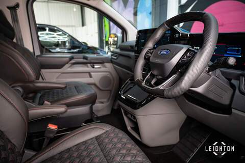 Ford Transit Custom 2.5 320 Duratec PHEV 232ps Limited Auto Double Cab - N6096