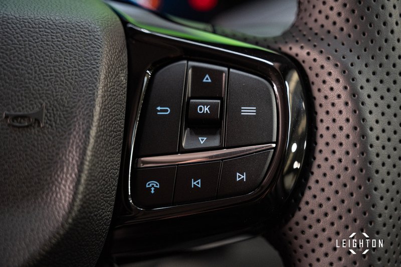 Ford Transit Custom 2.5 320 Duratec PHEV 232ps Limited Auto Double Cab - N6096