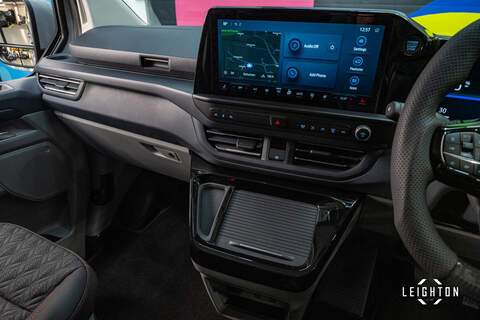 Ford Transit Custom 2.5 320 Duratec PHEV 232ps Limited Auto Double Cab - N6096