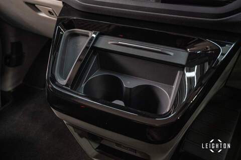 Ford Transit Custom 2.5 320 Duratec PHEV 232ps Limited Auto Double Cab - N6096