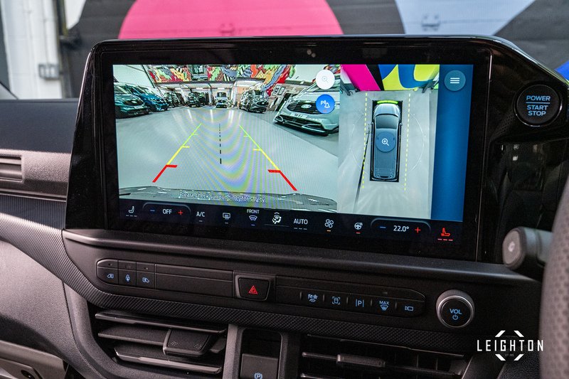 Ford Transit Custom 2.5 320 Duratec PHEV 232ps Limited Auto Double Cab - N6096