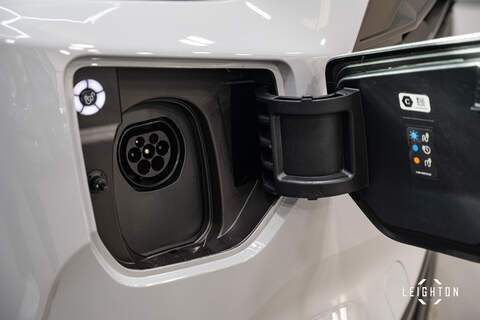 Ford Transit Custom 2.5 320 Duratec PHEV 232ps Limited Auto Double Cab - N6096