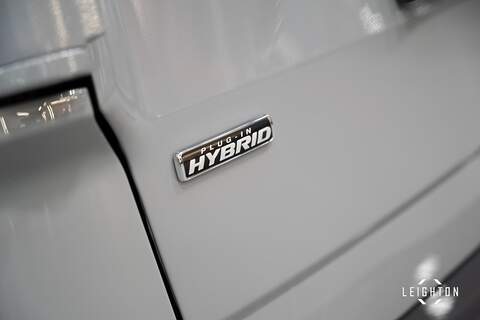 Ford Transit Custom 2.5 320 PHEV 232ps Auto Limited Double Cab L2 H1 - N5220