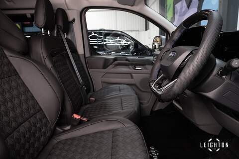 Ford Transit Custom 2.5 320 PHEV 232ps Auto Limited Double Cab L2 H1 - N5220