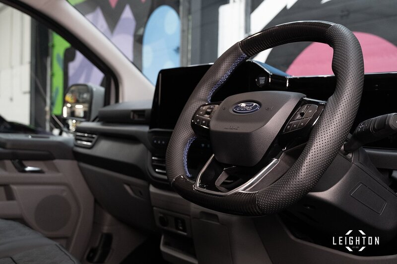 Ford Transit Custom 2.5 320 PHEV 232ps Auto Limited Double Cab L2 H1 - N5220