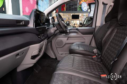 Ford Transit Custom 2.5 320 PHEV 232ps Auto Limited Double Cab L2 H1 - N5220