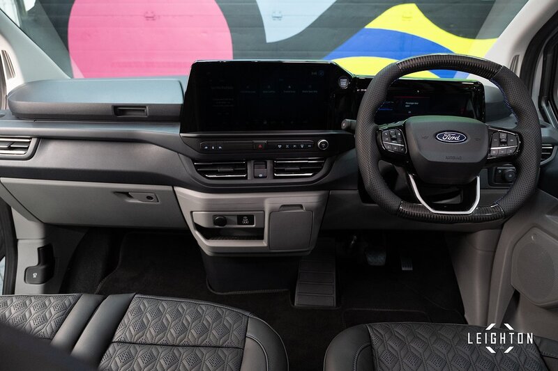 Ford Transit Custom 2.5 320 PHEV 232ps Auto Limited Double Cab L2 H1 - N5220