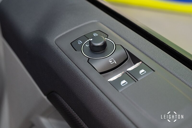 Ford Transit Custom 2.5 320 PHEV 232ps Auto Limited Double Cab L2 H1 - N5220