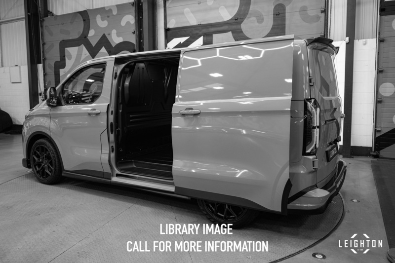 Ford Transit Custom 64 - Large 49