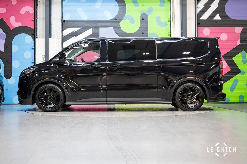 Ford Transit Custom E-Transit Double Cab 320 136PS L2 H1 Limited - N6104