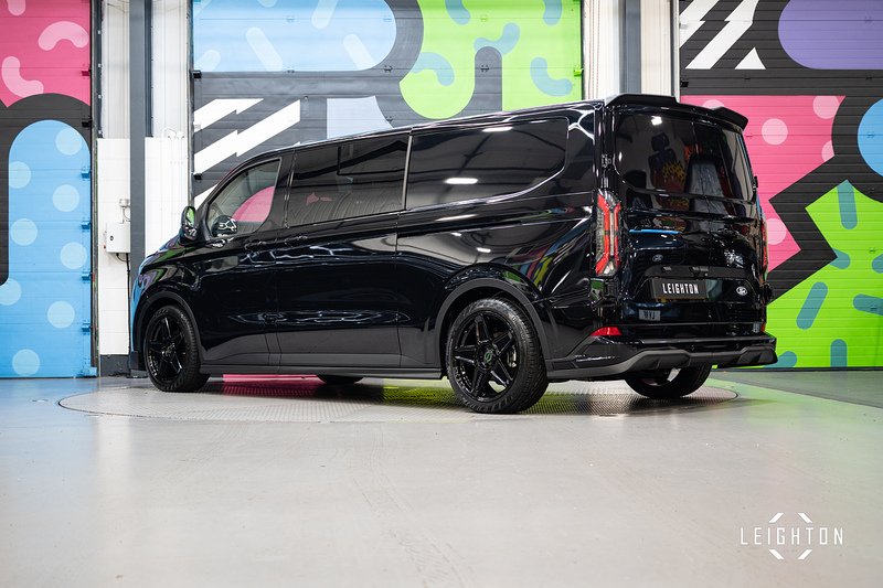 Ford Transit Custom E-Transit Double Cab 320 136PS L2 H1 Limited - N6104