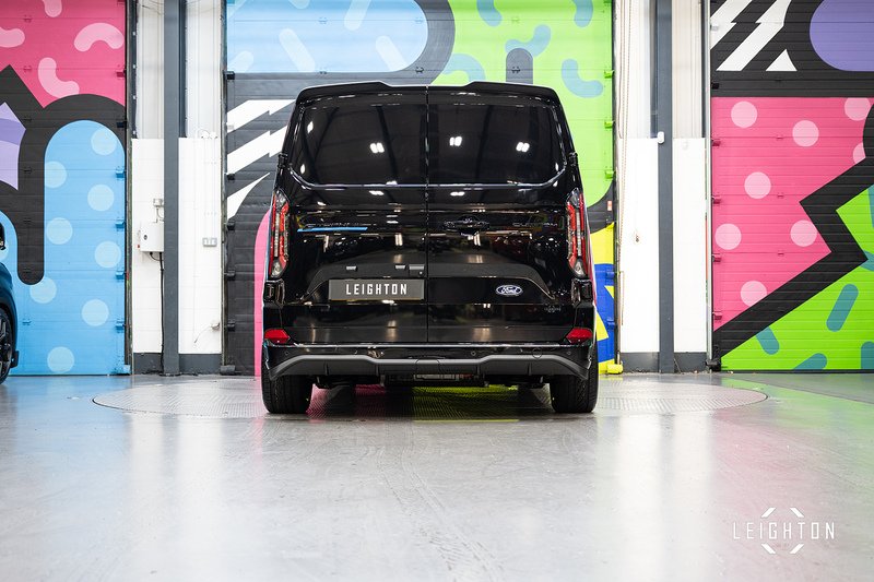 Ford Transit Custom E-Transit Double Cab 320 136PS L2 H1 Limited - N6104