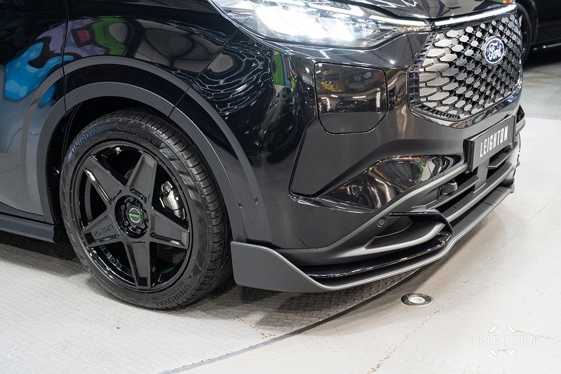 Ford Transit Custom E-Transit Double Cab 320 136PS L2 H1 Limited - N6104