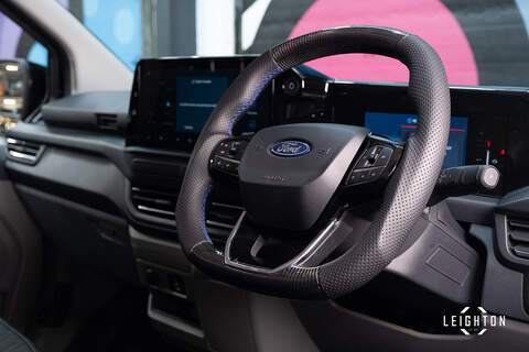 Ford Transit Custom E-Transit Double Cab 320 136PS L2 H1 Limited - N6104