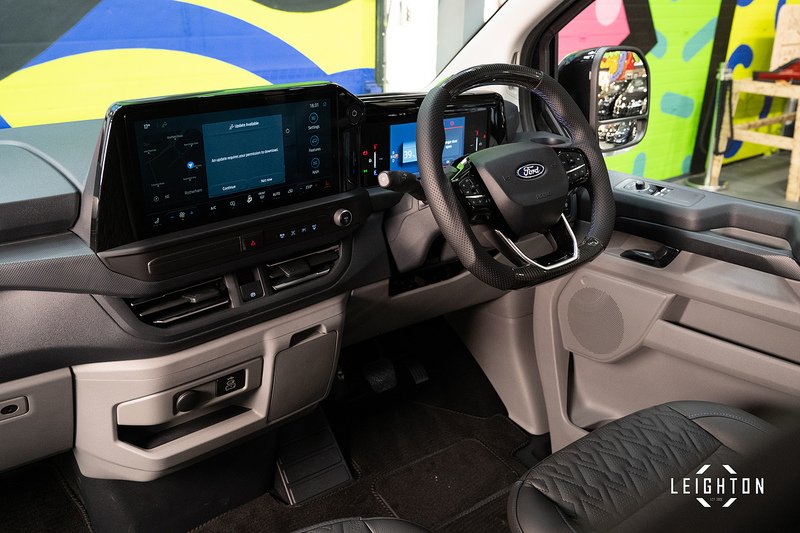 Ford Transit Custom E-Transit Double Cab 320 136PS L2 H1 Limited - N6104