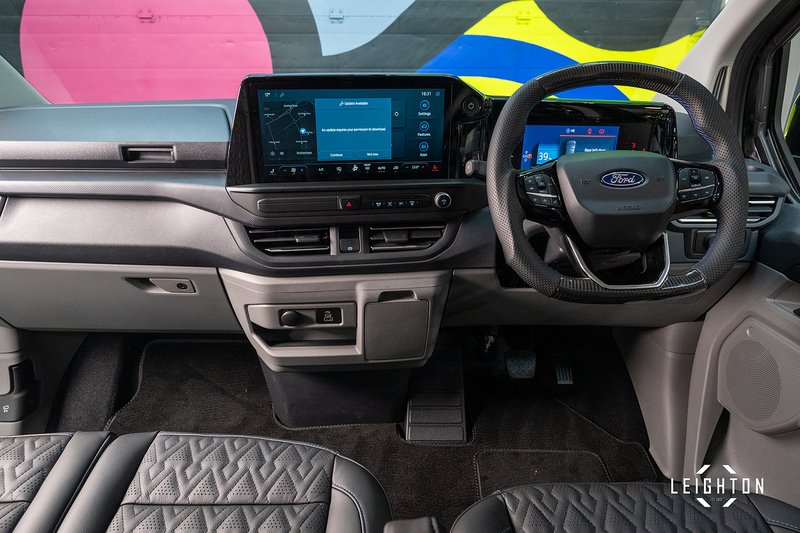 Ford Transit Custom E-Transit Double Cab 320 136PS L2 H1 Limited - N6104