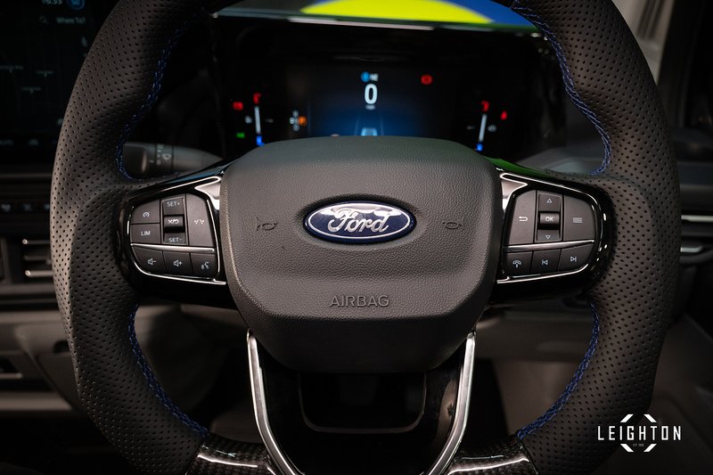 Ford Transit Custom E-Transit Double Cab 320 136PS L2 H1 Limited - N6104