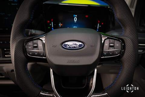 Ford Transit Custom E-Transit Double Cab 320 136PS L2 H1 Limited - N6104