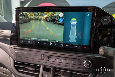 Ford Transit Custom E-Transit Double Cab 320 136PS L2 H1 Limited - N6104