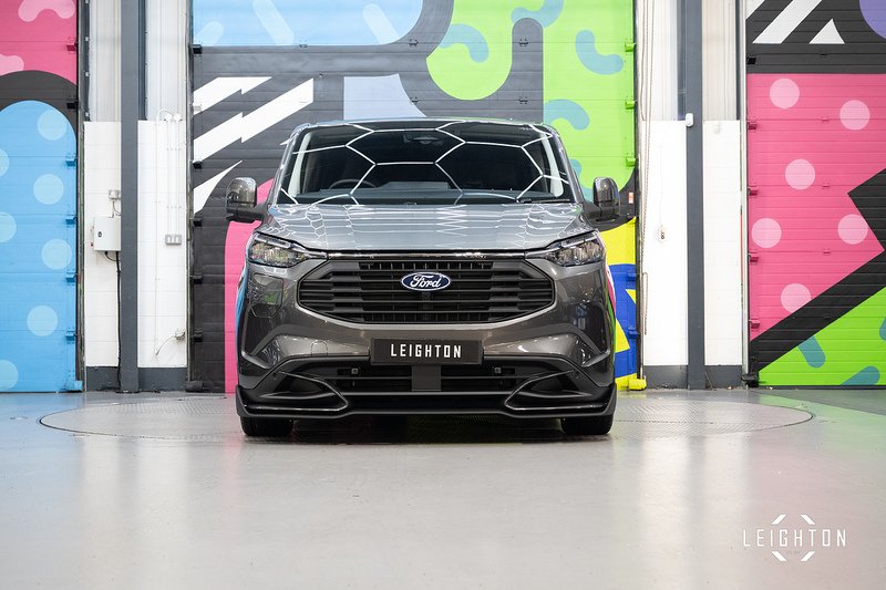 Ford Transit Custom 2.5 320 PHEV 232ps Auto Double Cab L2 H1 - N5225