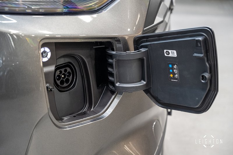 Ford Transit Custom 2.5 320 PHEV 232ps Auto Double Cab L2 H1 - N5225