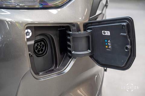 Ford Transit Custom 2.5 320 PHEV 232ps Auto Double Cab L2 H1 - N5225