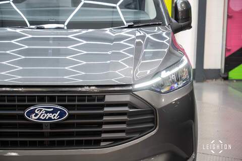 Ford Transit Custom 2.5 320 PHEV 232ps Auto Double Cab L2 H1 - N5225