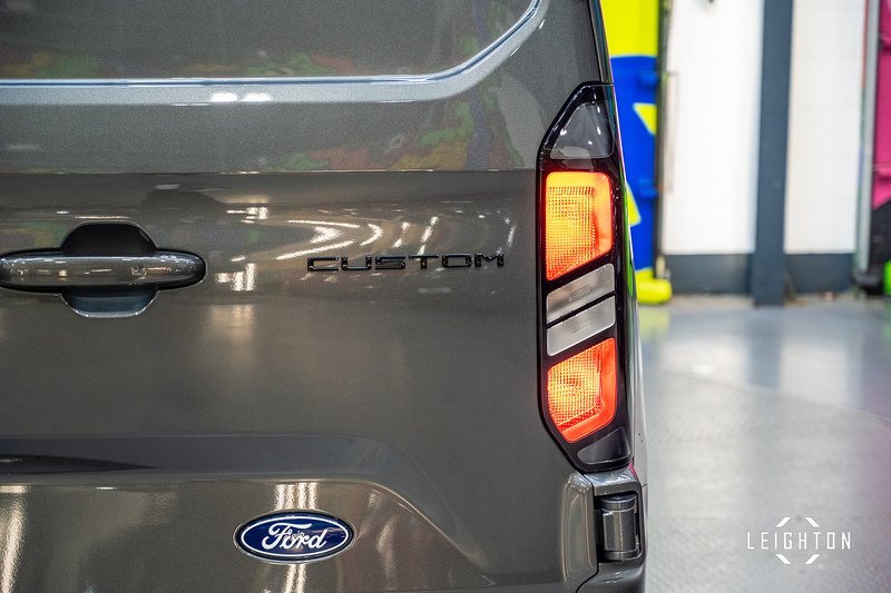 Ford Transit Custom 2.5 320 PHEV 232ps Auto Double Cab L2 H1 - N5225