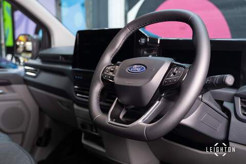 Ford Transit Custom 2.5 320 PHEV 232ps Auto Double Cab L2 H1 - N5225