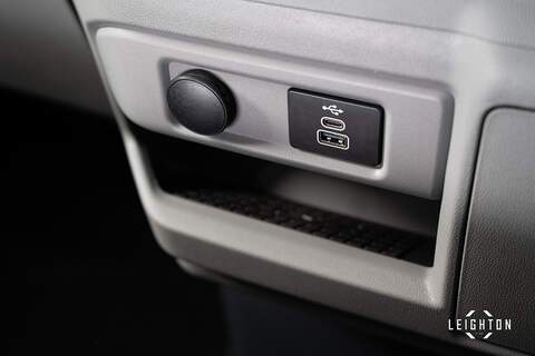 Ford Transit Custom 2.5 320 PHEV 232ps Auto Double Cab L2 H1 - N5225