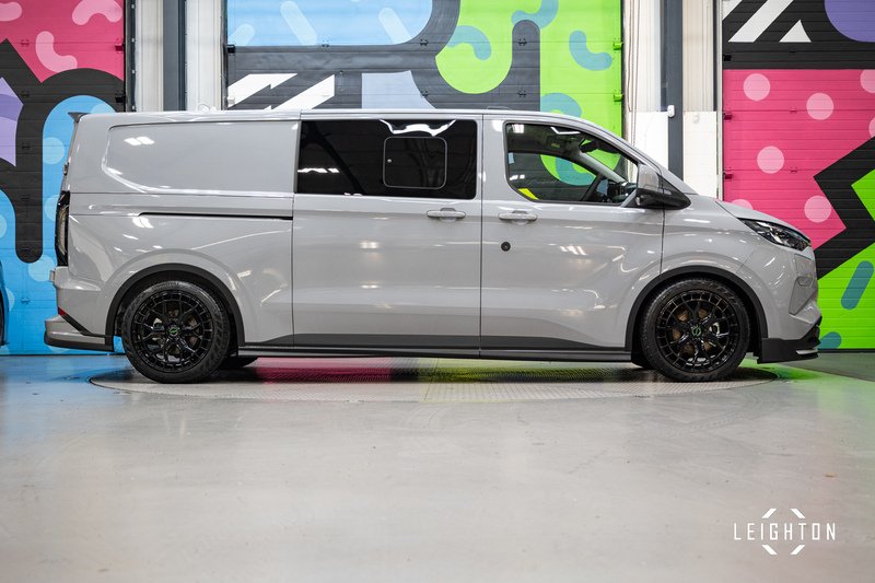 Ford Transit Custom 2.5 320 PHEV 232ps Auto Double Cab L2 H1 - N5222
