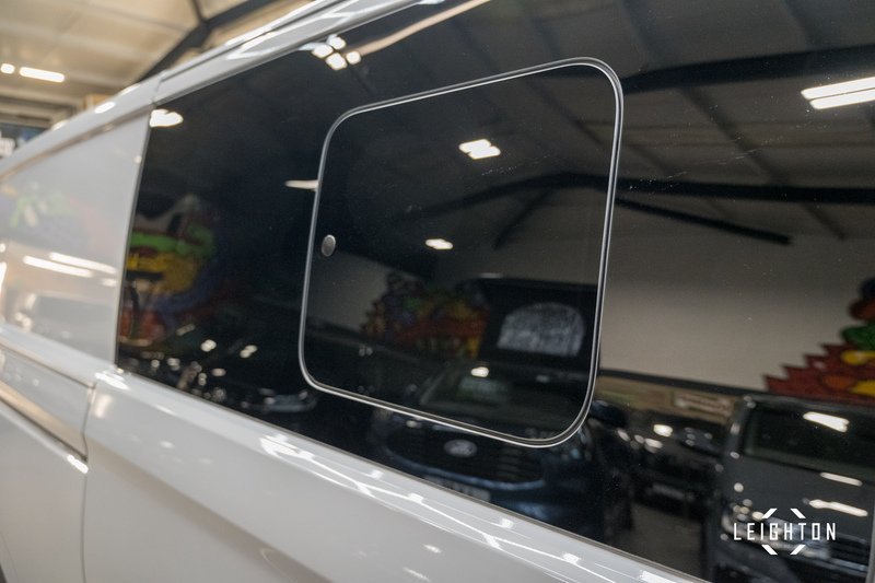 Ford Transit Custom 2.5 320 PHEV 232ps Auto Double Cab L2 H1 - N5222