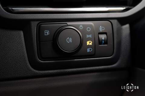 Ford Transit Custom 2.5 320 PHEV 232ps Auto Double Cab L2 H1 - N5222