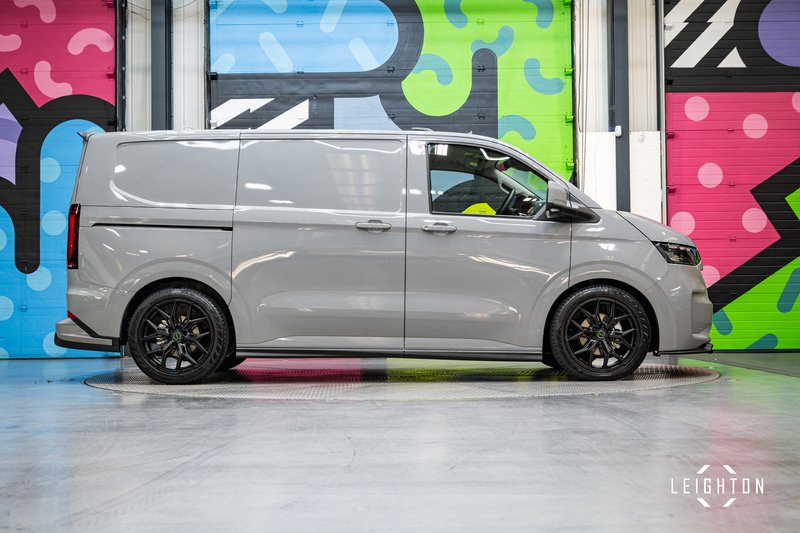 Volkswagen Transporter 2.0 T32 Diesel 150PS Auto 4MOTION Panel Van SWB - N5277