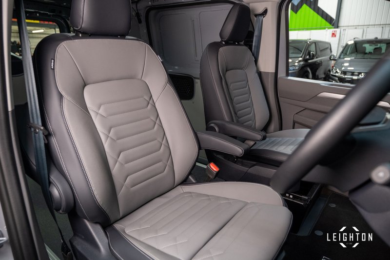 Volkswagen Transporter 2.0 T32 Diesel 150PS Auto 4MOTION Panel Van SWB - N5277