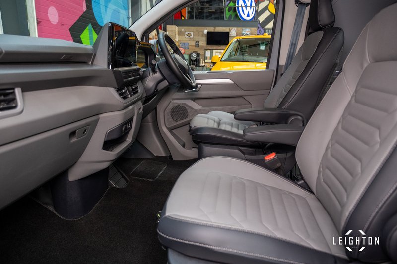 Volkswagen Transporter 2.0 T32 Diesel 150PS Auto 4MOTION Panel Van SWB - N5277