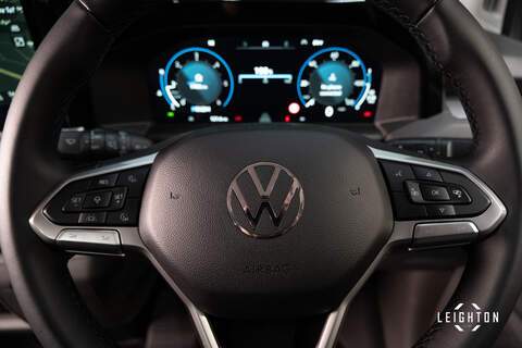 Volkswagen Transporter 2.0 T32 Diesel 150PS Auto 4MOTION Panel Van SWB - N5277