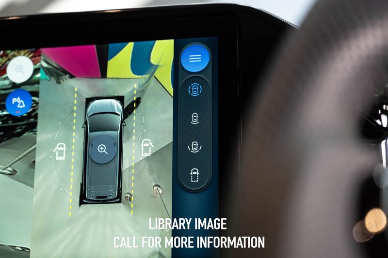 Ford Transit Custom 2.5 320 PHEV 232ps Auto Double Cab L1 H1 - N5313