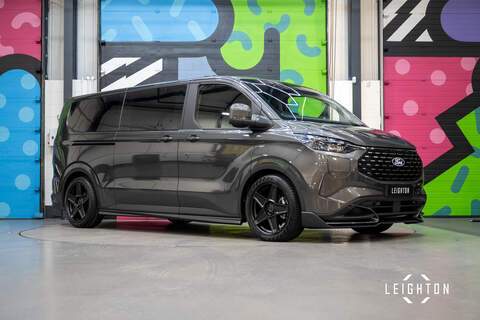 Ford Tourneo Custom 2.5 340 PHEV 232ps Auto 9 Seater L2 H1