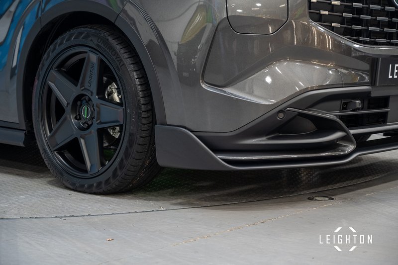 Ford Tourneo Custom 2.5 340 PHEV 232ps Auto 9 Seater L2 H1 - N5458