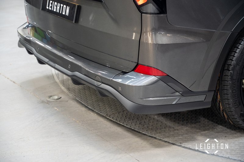 Ford Tourneo Custom 2.5 340 PHEV 232ps Auto 9 Seater L2 H1 - N5458