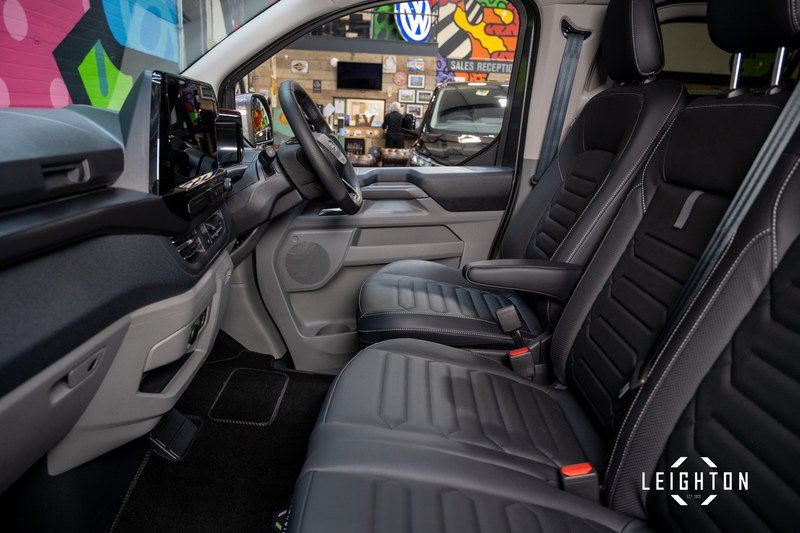 Ford Tourneo Custom 2.5 340 PHEV 232ps Auto 9 Seater L2 H1 - N5458