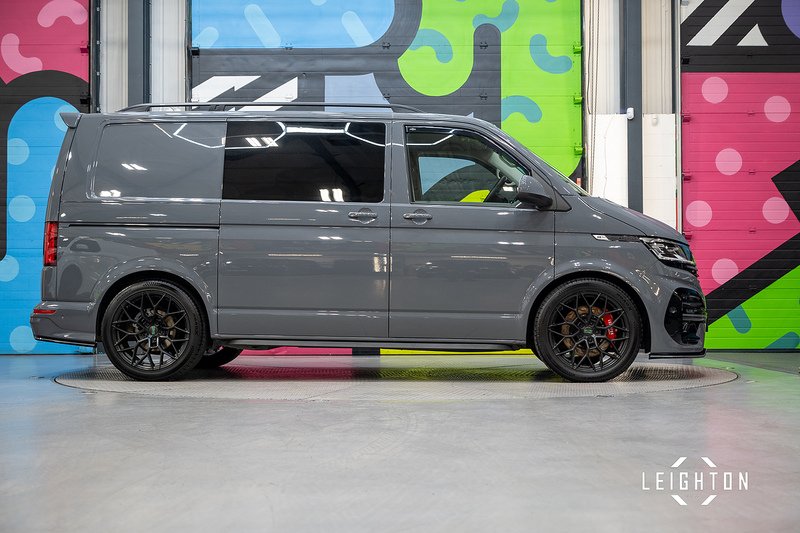 Volkswagen Transporter 2.0 BiTDi T32 Diesel 204ps DSG Kombi SWB - U2988