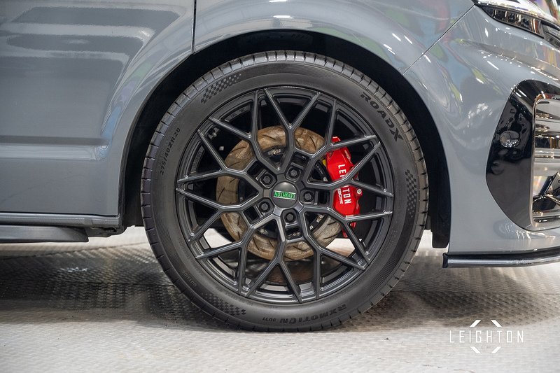 Volkswagen Transporter 2.0 BiTDi T32 Diesel 204ps DSG Kombi SWB - U2988