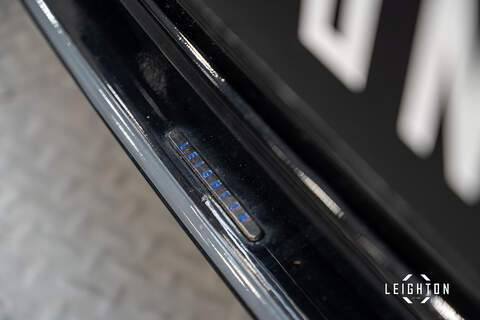 Volkswagen Transporter 2.0 BiTDi T32 Diesel 204ps DSG Kombi SWB - U2988